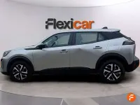 Usado Peugeot 2008 Active 101 CV (74 kW) 2023 Gris SUV