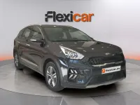 Usado Kia Niro 141 CV (103 kW) 2021 Negro SUV