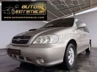Usado Kia Carnival EX 144 CV (105 kW) 2005 Beige Monovolumen
