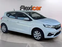 Usado Dacia Sandero Expression 91 CV (66 kW) 2023 Blanco Berlina