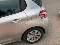 Usado Peugeot 208 Active 82 CV (60 kW) 2014 Gris / plata Utilitario