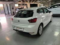 Usado Seat Ibiza Reference 95 CV (69 kW) 2017 Blanco Berlina