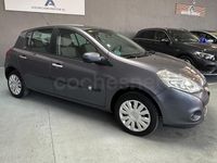 Usado Renault Clio II Authentique 75 CV (55 kW) 2009 Gris / plata Berlina