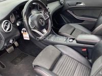 Usado Mercedes CLA220 Shooting Brake AMG line 177 CV (130 kW) 2017 Gris / plata Familiar
