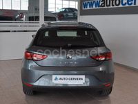 Usado Seat Leon Style 105 CV (77 kW) 2014 Gris / plata Berlina