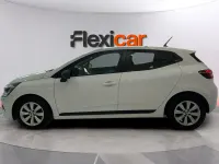 Usado Renault Clio V Business 100 CV (73 kW) 2022 Blanco Berlina