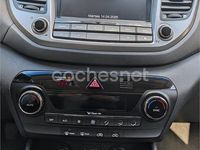 Usado Hyundai Tucson 115 CV (84 kW) 2016 Gris / plata SUV