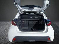 Usado Toyota Yaris Hybrid Business Edition 116 CV (85 kW) 2020 Blanco Berlina