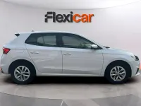 Usado Skoda Fabia Ambition 110 CV (80 kW) 2022 Blanco Utilitario