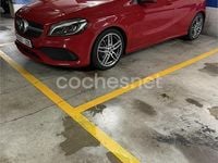Usado Mercedes GLA180 AMG line 122 CV (89 kW) 2017 Rojo SUV
