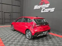 Usado Hyundai i20 100 CV (73 kW) 2024 Granate Utilitario