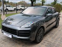 Usado Porsche Cayenne Turbo 550 CV (404 kW) 2020 Gris / plata SUV