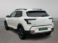 Uusi Kia Stonic 101 HP (74 kW) 2025 Valkoinen Katumaasturi
