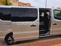 Usado Renault Trafic 150 CV (110 kW) 2024 Gris / plata Monovolumen