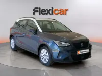 Usado Seat Arona Style 115 CV (84 kW) 2024 Gris SUV