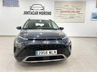 Usado Hyundai Bayon 84 CV (61 kW) 2023 Gris SUV