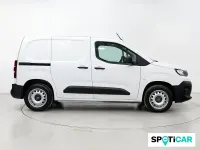Usado Citroën Berlingo 102 CV (75 kW) 2024 Blanco Monovolumen
