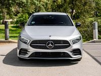 Usado Mercedes A180 Advanced 136 CV (100 kW) 2023 Gris Utilitario