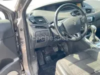 Usado Renault Scénic III Bose Edition 110 CV (80 kW) 2014 Gris / plata Monovolumen