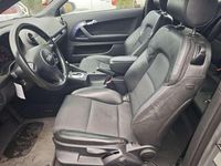 Usado Audi A3 Ambition 140 CV (102 kW) 2004 Gris Utilitario