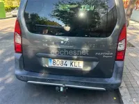 Usado Peugeot Rifter Access 100 CV (73 kW) 2018 Gris / plata Monovolumen
