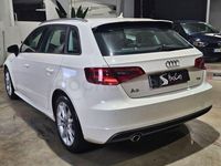 Usado Audi A3 S-Line 110 CV (80 kW) 2015 Blanco Berlina