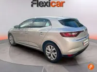 Usado Renault Mégane LIMITED 140 CV (102 kW) 2020 Gris Utilitario