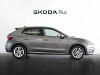 Usado Skoda Fabia Selection 95 CV (69 kW) 2024 Gris Utilitario