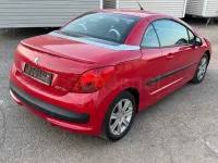 Usado Peugeot 207 CC Sport 150 CV (110 kW) 2007 Rojo Descapotable