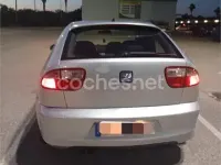 Usado Seat Leon Sport 150 CV (110 kW) 2003 Gris / plata Utilitario