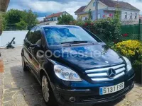 Usado Mercedes B200 140 HP (102 kW) 2007 Preto Monovolume