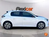 Usado Peugeot 208 Active 75 CV (55 kW) 2023 Blanco Utilitario