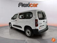 Usado Citroën Berlingo Feel 102 CV (75 kW) 2024 Blanco Monovolumen