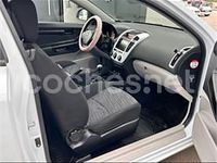 Usado Kia Ceed 109 CV (80 kW) 2008 Blanco Utilitario