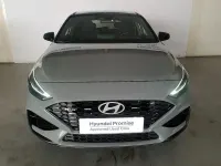 Nuevo Hyundai i30 N Line 100 CV (73 kW) 2026 Gris / plata Berlina
