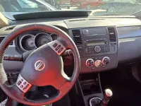 Usado Nissan Tiida Acenta 106 CV (77 kW) 2009 Burdeos Utilitario