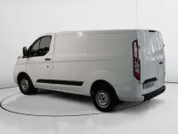 Usado Ford Transit Custom Trend 131 CV (96 kW) 2022 Blanco Van