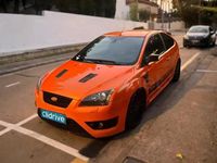 Usado Ford Focus ST 225 CV (165 kW) 2006 Naranja Berlina