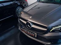 Usado Mercedes CLA180 122 CV (89 kW) 2016 Gris / plata Berlina