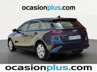 Usado Kia Ceed 136 CV (100 kW) 2023 Gris / plata Utilitario