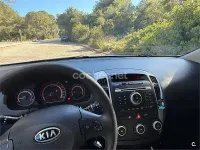 Usado Kia Ceed 90 CV (66 kW) 2012 Blanco Utilitario