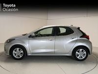Usado Toyota Yaris 125 CV (91 kW) 2022 Gris / plata Utilitario