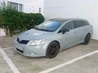 Usado Toyota Avensis Advance 124 CV (91 kW) 2010 Gris / plata Familiar