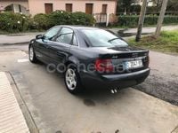 Usado Audi A4 150 CV (110 kW) 1998 Negro Berlina
