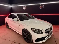Usado Mercedes C220 AMG line 170 CV (125 kW) 2016 Blanco Berlina