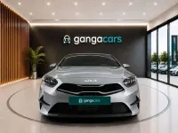Usado Kia Ceed 101 CV (74 kW) 2023 Gris Utilitario