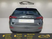 Usado Skoda Scala Ambition 95 HP (69 kW) 2022 Cinzento Citadino