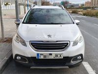 Usado Peugeot 2008 Allure 120 CV (88 kW) 2015 Blanco SUV