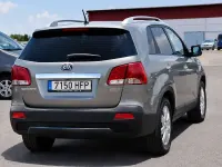 Usado Kia Sorento 150 CV (110 kW) 2011 Gris / plata SUV