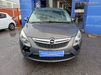 Usado Opel Zafira Tourer Excellence 136 CV (100 kW) 2015 Gris / plata Monovolumen